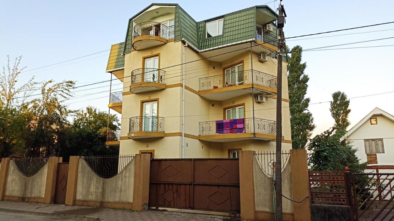 Guest House Karla Kobuleti Exterior foto